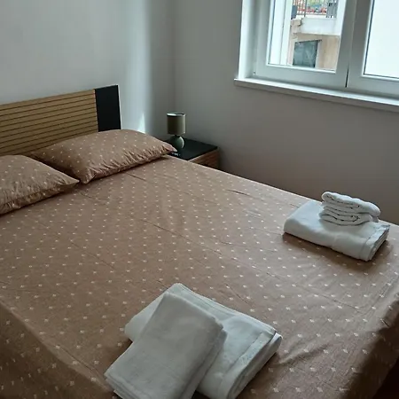 Apartment Dalmatian With Private Parking Sibenik